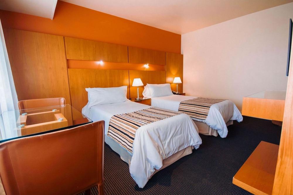 Hotel Republica 4*
